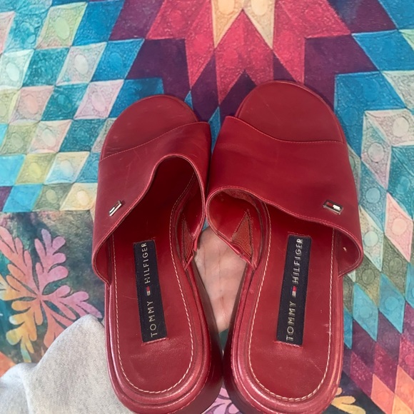 Red Clog Tommy Hilfger Sandals - Picture 2 of 4